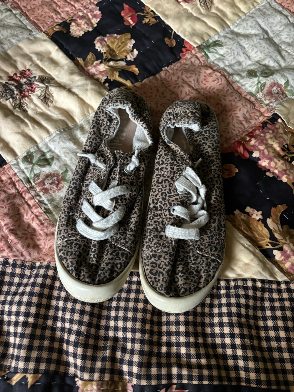 Womens Leopard Print Canvas Sneakers in Brown